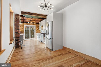 2142 E Huntingdon St, Philadelphia, PA 19125 - photo 5