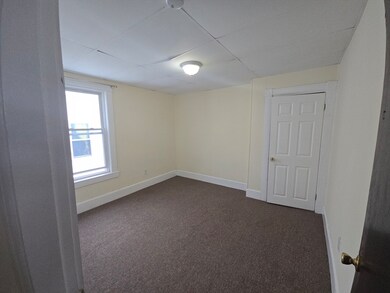 7 Chatham St unit 3, Lynn, MA 01902 - photo 4