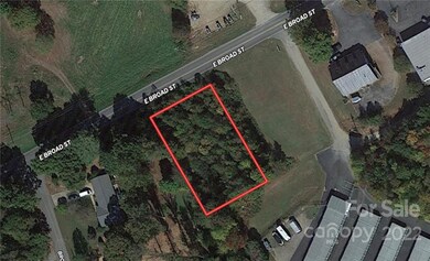 3424 Broad St E, Statesville, NC 28625 - photo 2