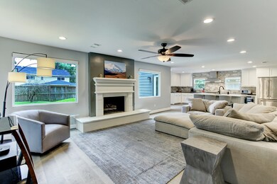 13419 Barryknoll Ln, Houston, TX 77079 - photo 4