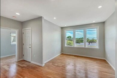 28 Wordsworth St unit 3, Boston, MA 02128 - photo 4