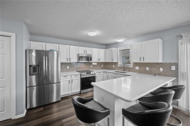 2416 King Ave, Des Moines, IA 50320 - photo 6