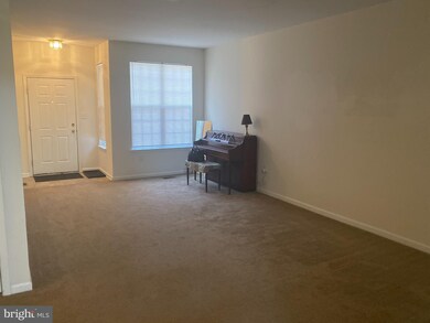 107 Cypress Ct, Woodbury, NJ 08096 - photo 5