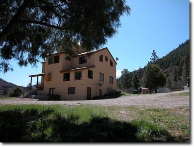 Placervalley Village