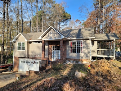 121 Cherokee Dr, Greenwood, SC 29646 - photo 3