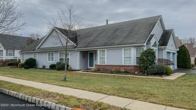 2517 Spring Hill Dr, Toms River, NJ 08755 - photo 6