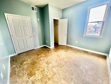 112 E Market St unit 6, Scranton, PA 18509 - photo 7