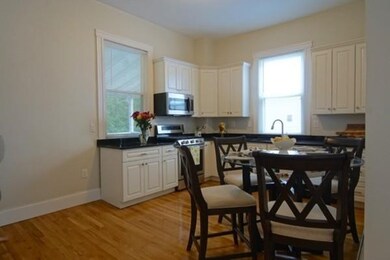 32 W Green St unit 1, Lynn, MA 01902 - photo 2