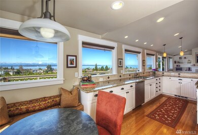 715 Walnut St, Edmonds, WA 98020 - photo 3