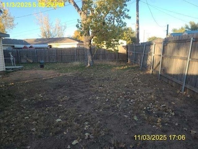 981 Cinderella Dr, Pampa, TX 79065 - photo 4