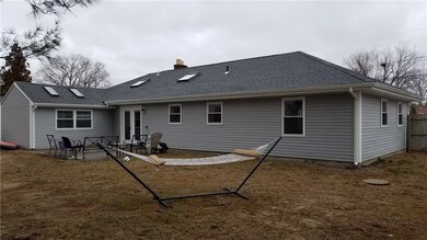 65 Honeysuckle Rd, Warwick, RI 02888 - photo 3