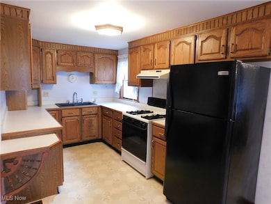 4217 Harrison Ave NW, Canton, OH 44709 - photo 6