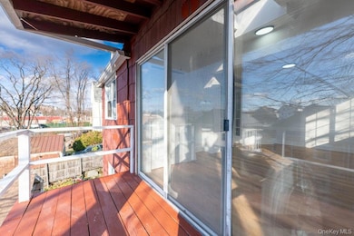 22 Chestnut Place, Mount Vernon, NY 10553 - photo 5