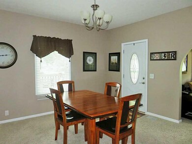 320 S John St, Atlanta, IN 46031 - photo 4