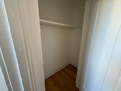 unlisted-address, Berwyn, IL 60402 - photo 6