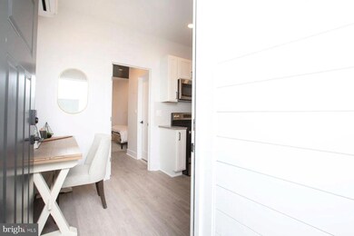 1742 Fleet St unit 301, Baltimore, MD 21231 - photo 3