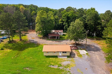 104 Elrod Dr, Dalton, GA 30721 - photo 2