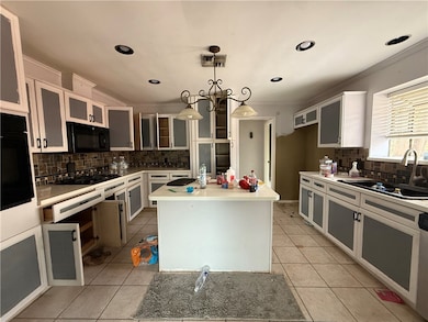 5913 Cinnamon Oaks Dr, Corpus Christi, TX 78414 - photo 6