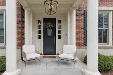 847 N Mckinley Rd, Lake Forest, IL 60045 - photo 4