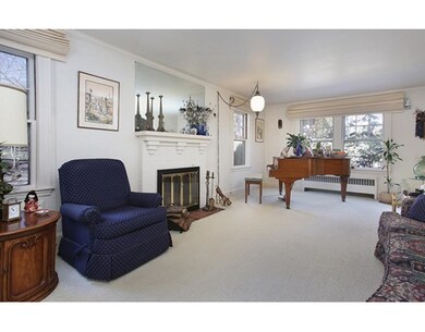 138 Tappan St, Brookline, MA 02445 - photo 3