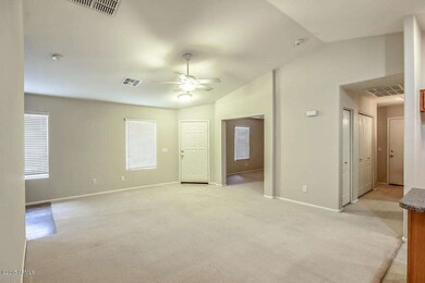 Sunland Dr-07