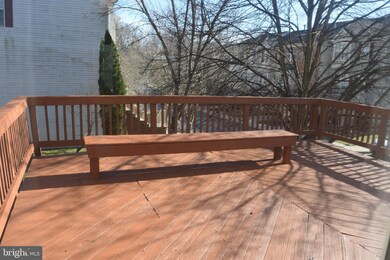 13036 Rosebay Dr, Germantown, MD 20874 - photo 5