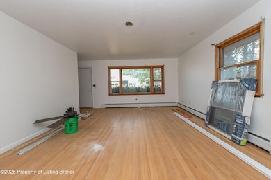 1467 Villard St W, Dickinson, ND 58601 - photo 5