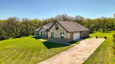 115 Hedges Cir, Weatherford, TX 76085 - photo 3