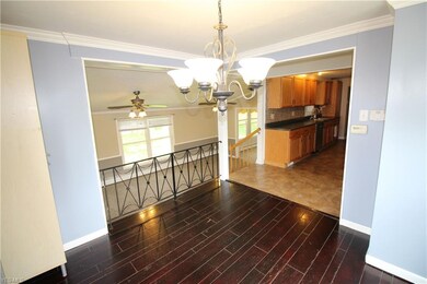 59 Arlington Cir, Wickliffe, OH 44092 - photo 2