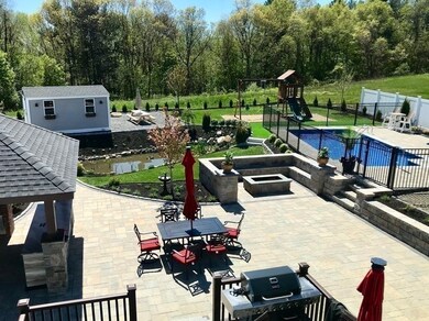 2 Poplar Hill Cir, Merrimac, MA 01860 - photo 4