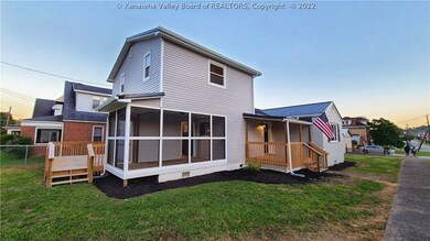 1441 Smith St, Milton, WV 25541 - photo 2