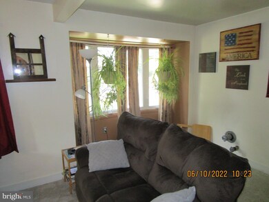 613 Prince St unit 50, Littlestown, PA 17340 - photo 3