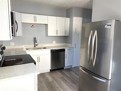 113 N 4th Ave, Beech Grove, IN 46107 - photo 5