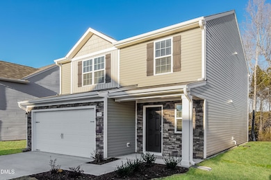 018-photo-front-view-12362638