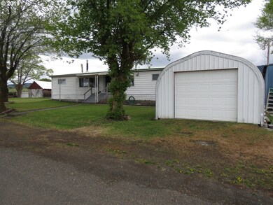 305 W 3rd St, Longcreek, OR 97856 - photo 3