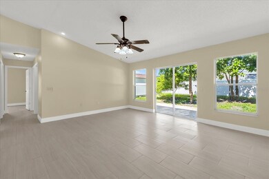 713 Maderia Ct, Kissimmee, FL 34758 - photo 5