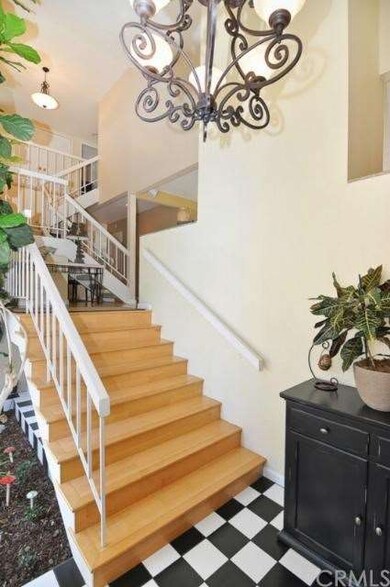Beautiful entry way steps