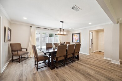 10006 Pine Forest Rd, Houston, TX 77042 - photo 7