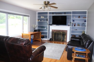 49 Montague St, Turners Falls, MA 01376 - photo 7