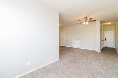 206 Ridgeway Blvd, Weatherford, TX 76086 - photo 6