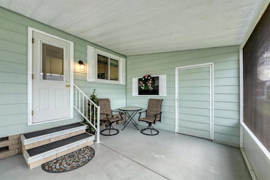 827 Tangerine Woods Blvd, Englewood, FL 34223 - photo 6