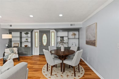 1827 Pleasant St, West Des Moines, IA 50265 - photo 4