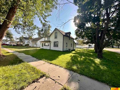 517 6th St, Scribner, NE 68057 - photo 2