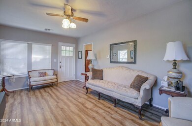 665 S 3rd St-18