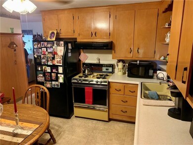 14 Belcrest Rd, Cranston, RI 02920 - photo 3