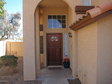 INVITING ARCHED ENTRY WAY