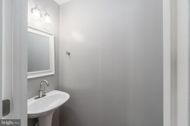 9903 Decatur Rd, Middle River, MD 21220 - photo 4