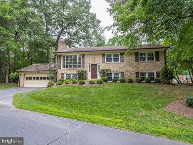 12327 Myterra Way, Herndon, VA 20171 - photo 3