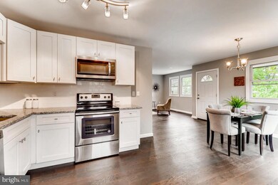 20 Rollwin Rd, Windsor Mill, MD 21244 - photo 2