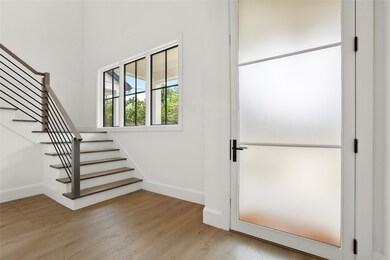 629 Merrill St, Houston, TX 77009 - photo 6